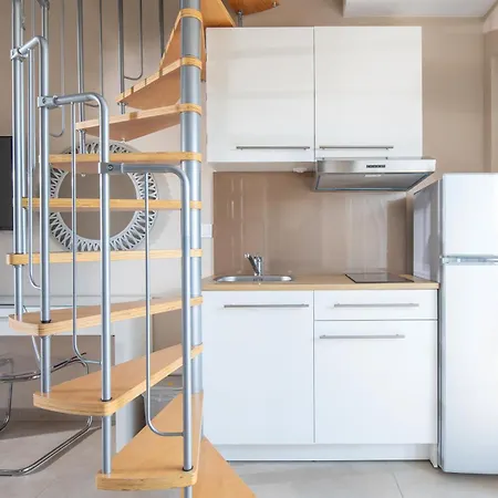 Sithonia Suites 4 Beds Apartment *