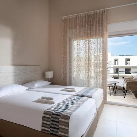 Sithonia Suites 4 Beds Apartment