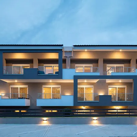 Sithonia 4 Beds *